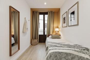 Cantone - 2 bedrooms, balcony and terrace in Ciutat Vella, Barcelona (fotografie 5)