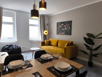 maremar - Apartments am Ferberturm - Luxus Boxspringbett - Küche - Arbeitsplatz - WLAN, Gera (Foto 4)