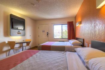 Motel 6 Las Vegas, NV – I-15 Stadium, Лас-Вегас (фото 3)