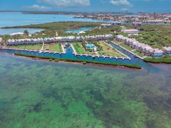 Indigo Reef #48 - Pirates Cove- Luxury Waterfront Villa, 31' Dock, Marathon (zdjęcie 2)