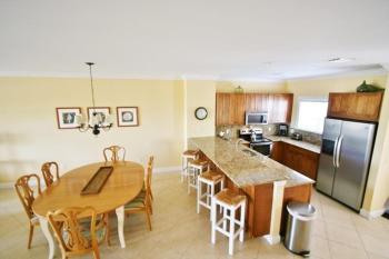 Indigo Reef #10 - Sunset Bay - Luxury Waterfront Villa, 31' Dock, Marathon (foto 5)