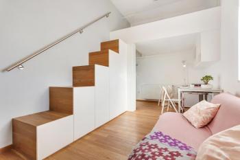 modern studio apartment in the heart of old city, Lublaň (fotografie 3)