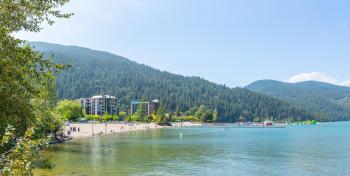 2 Bedroom with Lake and Mtn Views, Harrison Hot Springs (zdjęcie 2)