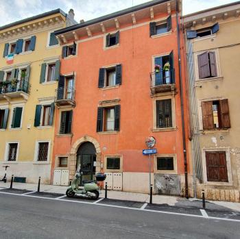 Bright, Cozy apartment in the heart of Verona, Verona (fotografie 5)