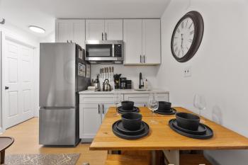 Brownstone 2 Bed with Private Backyard near Subway, New York (Foto 2)