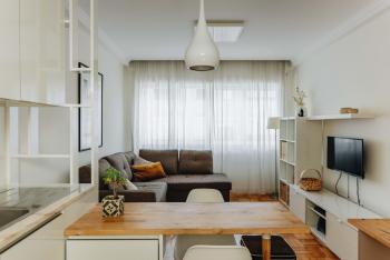 Cozy 1-Bedroom with Private Terrace in Palmela, Porto (fotografie 3)