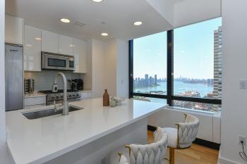 Opulent 2BR Duplex - Iconic Midtown Views, Nowy Jork (zdjęcie 4)