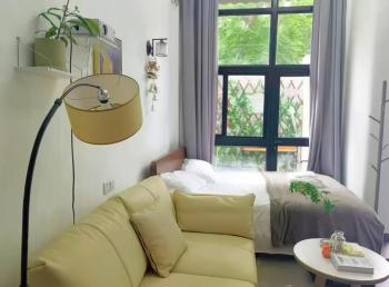 Shanghai Garden Historical loft Apartment with courtyard and citywalk- Near Downtown Wukang Road, Shanghai (photo 4)