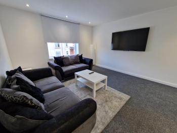 Modern 2 Bedroom with extra Loft Bedroom, Glasgow (zdjęcie 5)