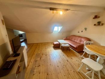 Quiet and Lovely 2 BDRM loft in the Old Centre, Sofia (Foto 5)