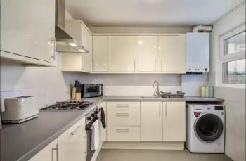 The Red Retreat, 7 Beds, Garden, Free Parking, Contractors, Fast Wifi, Smart TV, Liverpool (foto 5)