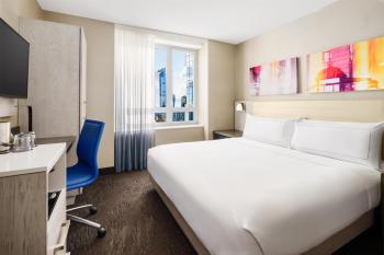 Doubletree By Hilton New York Times Square West, New York (photo 2)