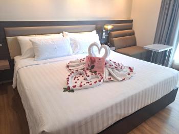 Amora NeoLuxe Suites Hotel, Bangkok (fotografie 2)