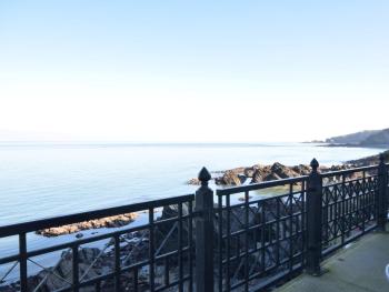2 Bed in Ilfracombe CLOSE, Ilfracombe (fotografie 2)