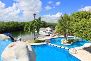 Yacht House, Cancún (fotografie 2)