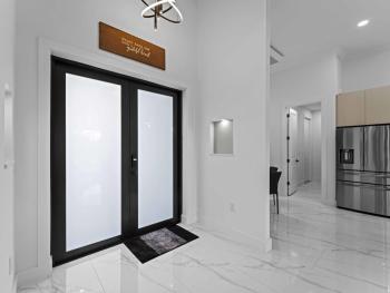 Brand-New - Contemporary Gem-Pool Game Room BBQ, Cape Coral (photo 2)