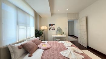 Private Pool Villas Sukhumvit 26 Near BTS Phrom Phong and EmSphere, Bangkok (fotografie 3)