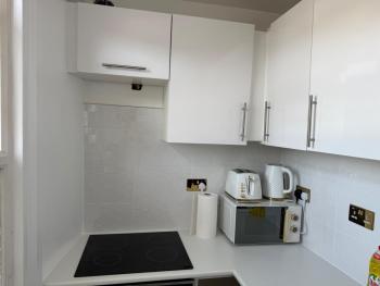 Studio Sleeps 2 with Air Conditioning, Croydon (fotografie 5)