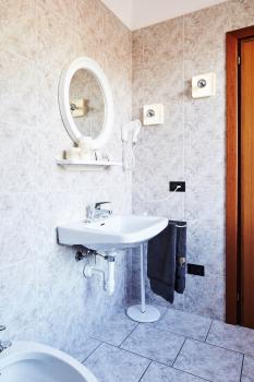 Hotel 2000, Граведона (фото 4)