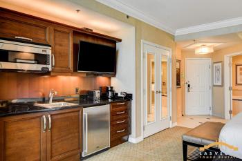 MGM Signature-22-604 Jacuzzi Studio, Las Vegas (photo 3)