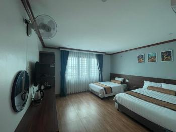 A&E hotel2, Qua Phố (Foto 4)