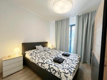 City Paradise-AC&Balcony, Bratislava (photo 3)