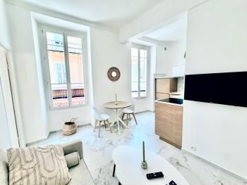 Nest In Nice, Nice (photo 3)