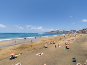 Studio in Las Palmas near Playa de Las Canteras, Лас-Пальмас-де-Гран-Канария (фото 4)