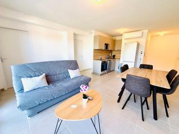 LE 209, 3min à pieds de la Plage, tout confort, Terrasse, 2 Parking privée, Vias (fotografie 2)