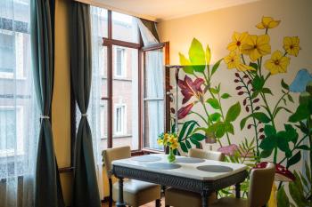 Charming 18th Century Gem in the Heart of Old Town, Amberes (foto 3)
