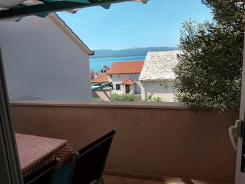 Apartment in Bol with sea view, terrace, air conditioning, WiFi 3739-1, Bol (fotografie 3)