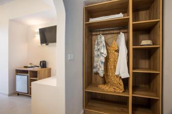 Nikos BnB, Faliraki (foto 4)