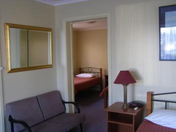 Eight Spence, Warrnambool (fotografie 5)