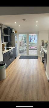 Room in Cardiff City near Hospital, Cardiff (Foto 2)