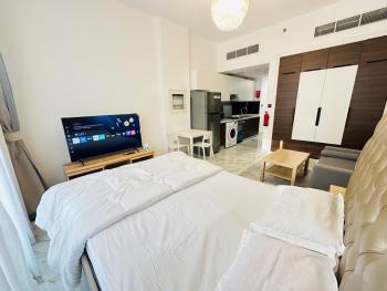 Luxury Studio with Pool View Olivz2-512, Dubaï (photo 4)