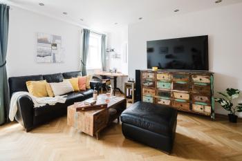 Prague Days - Maisonette retreat with Terrace, AC and TV Tower View, Praha (fotografie 5)