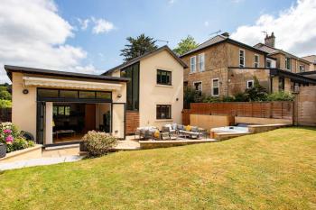 Bright Lofty House with Parking and Hot Tub, Bath (fotografie 5)