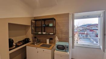 Dillo alla Luna luxury apartment, Naples (photo 4)