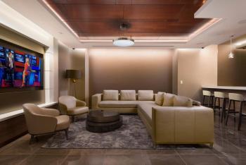 Luxury 2 Bed 2 Bath Unit in Prime Location of NYC, New York (photo 2)