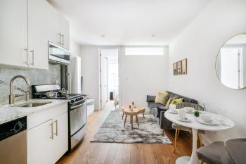1 BR Gem in Prime Location of NYC, New York (fotografie 2)