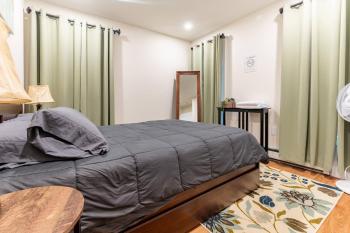 Modern & Stylish 1-BR Condo near Downtown, Boston (photo 3)