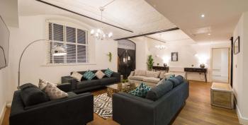 Liverpool Gem, Spacious 2BR Apt, Sleeps 8, Liverpool (photo 2)