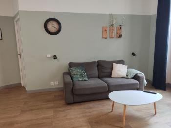 2 Room Apartment - Metro Joliette - Bright - Great Bed - Netflix - No Aircon, Marseille (Foto 4)