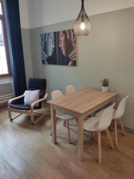 2 Room Apartment - Metro Joliette - Bright - Great Bed - Netflix - No Aircon, Marseille (Foto 3)