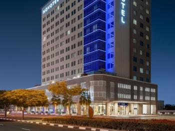 Novotel Bur Dubai - Healthcare City, Dubai (photo 2)