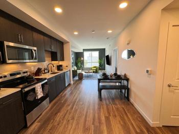 Modern 1BR Apartment with Pool, Hot Tub and Gym Access 10mins to Universal Studios, Los Angeles (Foto 2)