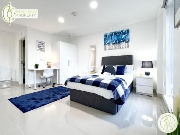 3 Bedroom Apt By ThreeThreeThreesProperty Short Lets & Serviced Accommodation Leeds With Wi-Fi & Parking, Leeds (Foto 2)