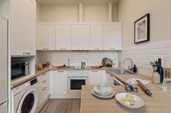 Kaax - 3 bedrooms and balcony in Eixample, Barcelona (photo 3)