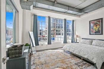 Stunning DTLA Gem 2 bed with pool, gym and parking, Los Angeles (fotografie 2)