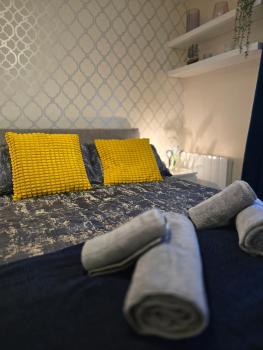 Contemporary 2-bedroom apartment with free gated parking, 2 bathrooms - for families, contractors, travellers for business and leisure, Birmingham (photo 4)